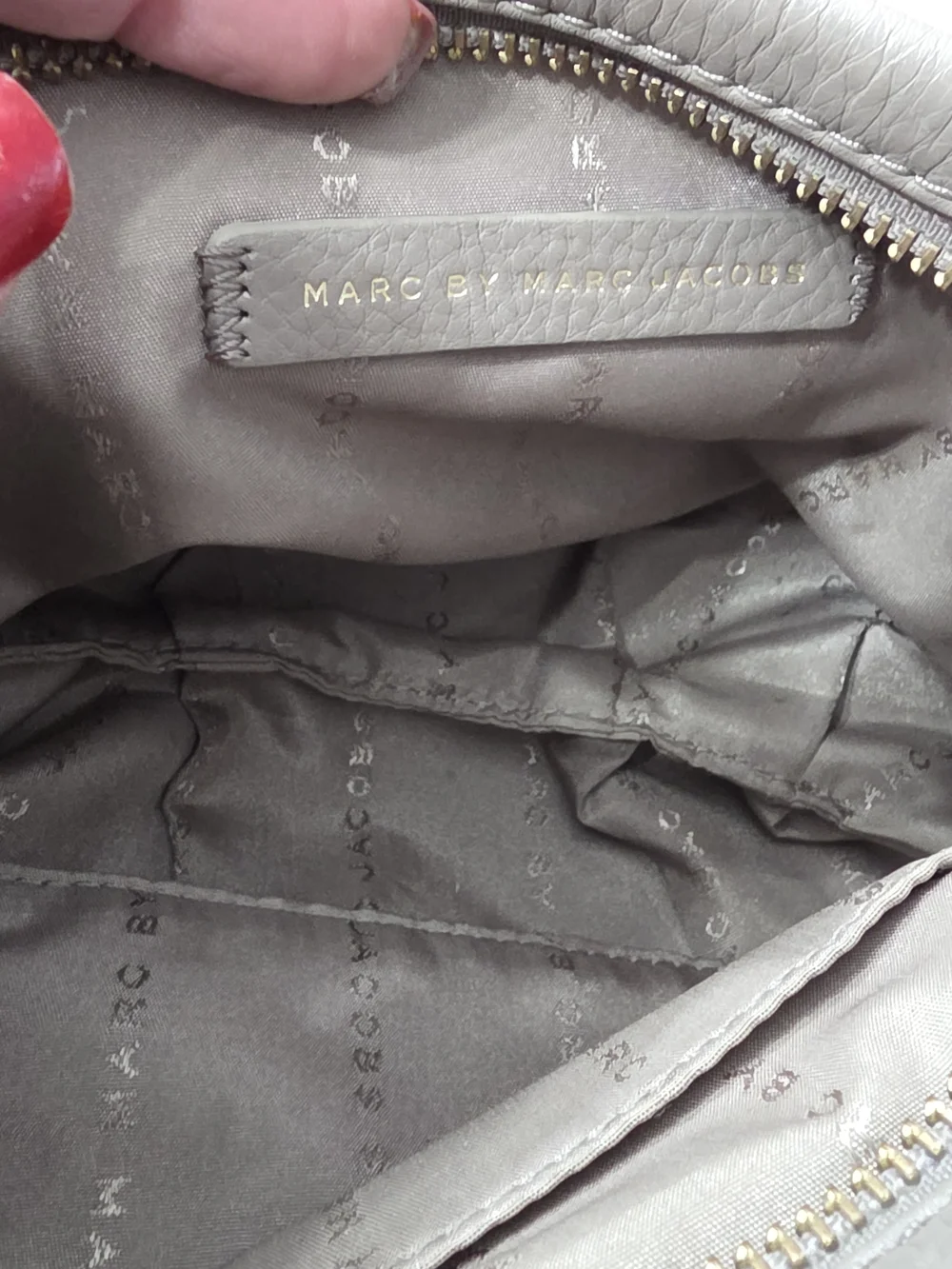 Marc By Marc Jacobs subtle sleek wear